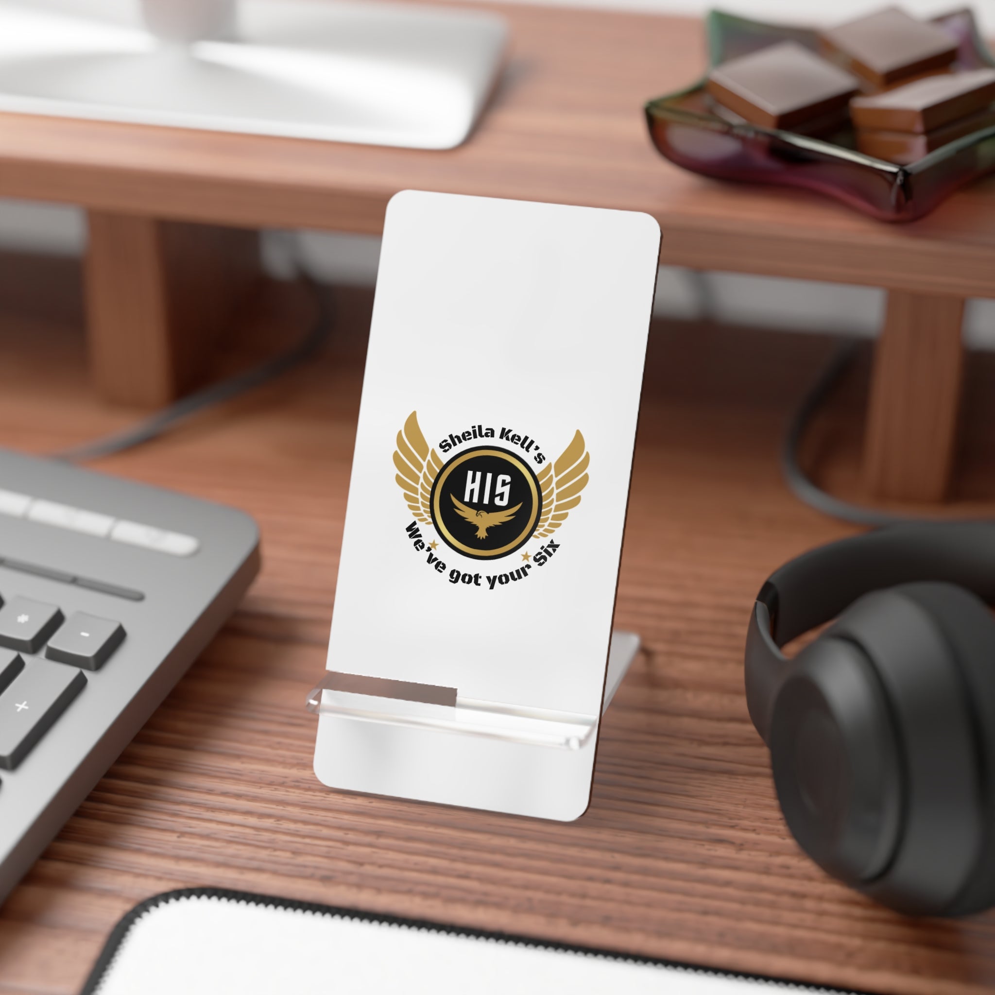 Smartphone Display Stand, Stylish Mobile Holder for Home/Office, Family Unity Design, Unique Gift for Tech Lovers, Desk Accessory